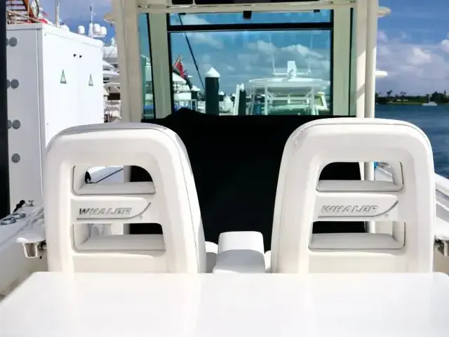 Boston Whaler 320 Outrage