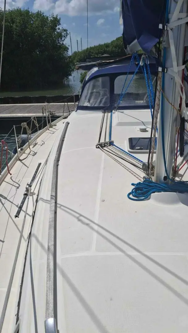 2006 Beneteau cyclades 43