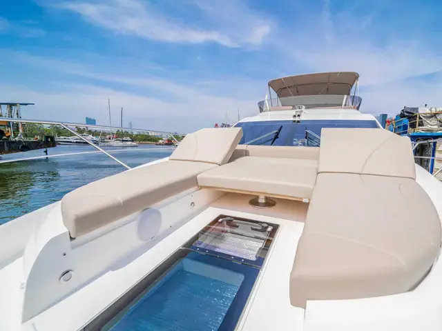 Sunseeker Manhattan 55