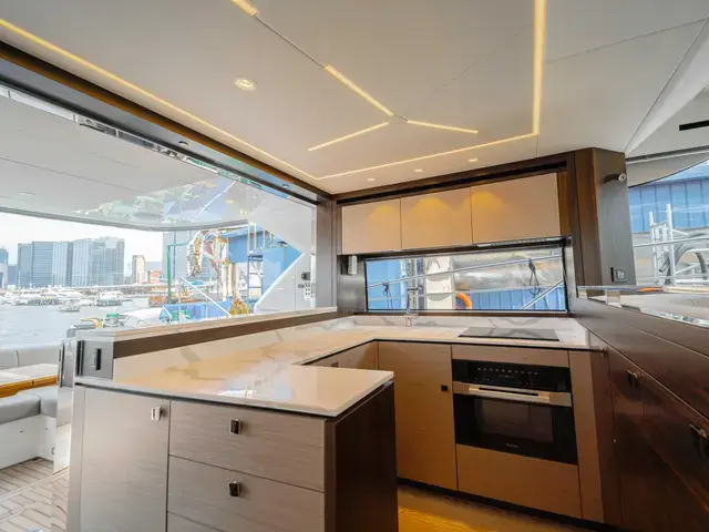 Sunseeker Manhattan 55