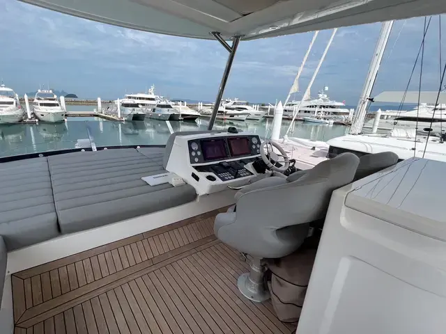 Sunseeker Manhattan 66