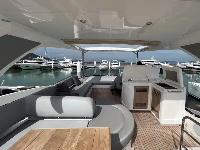 Sunseeker Manhattan 66