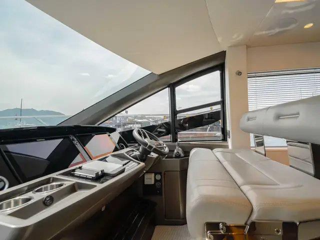 Sunseeker Manhattan 55