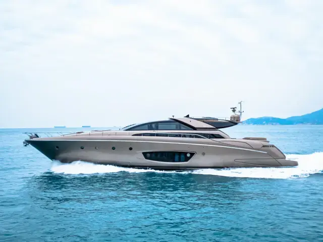 Riva 86 Domino