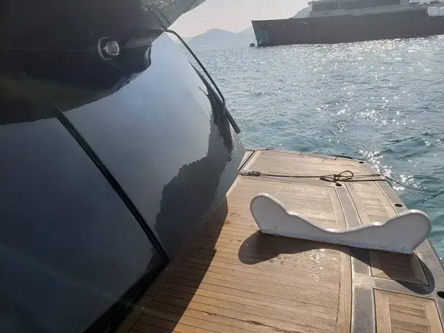 Sunseeker Predator 64