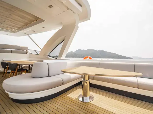 Azimut Grande 32 Metri