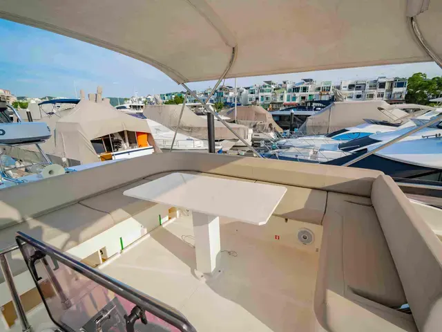 Ferretti Yachts 550