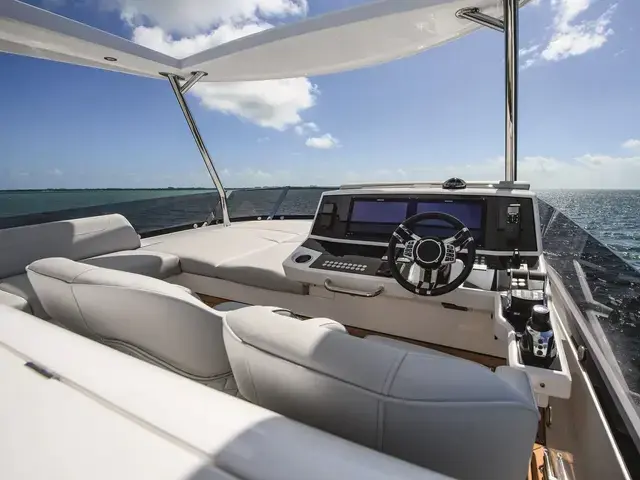 Sunseeker Manhattan 68