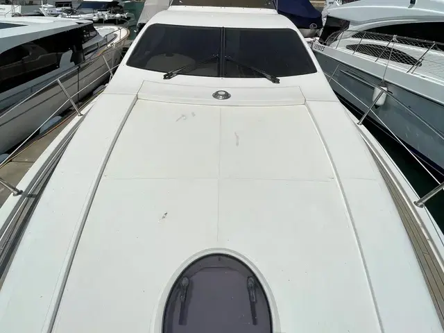 Azimut 46