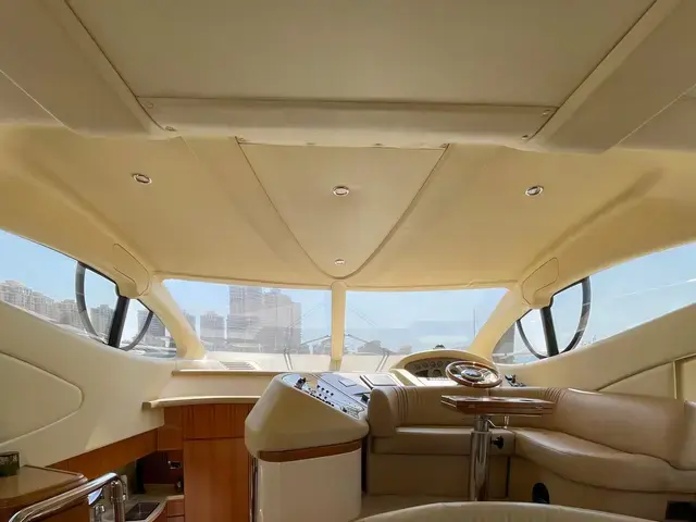 Azimut 46