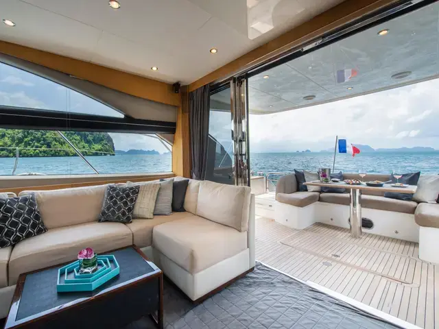 Princess Flybridge 60