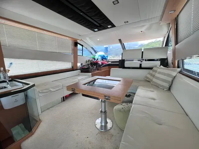 Fairline 50