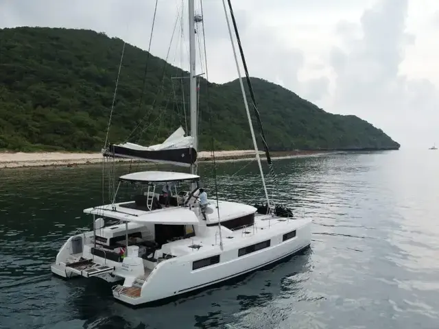 Lagoon 50