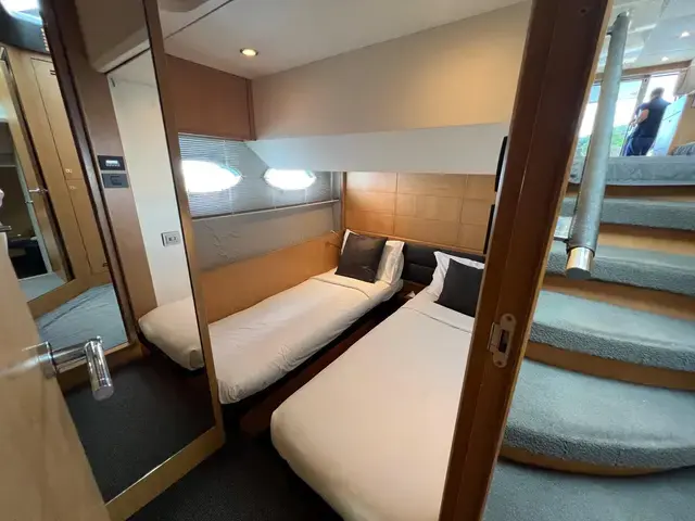 Princess Flybridge 60