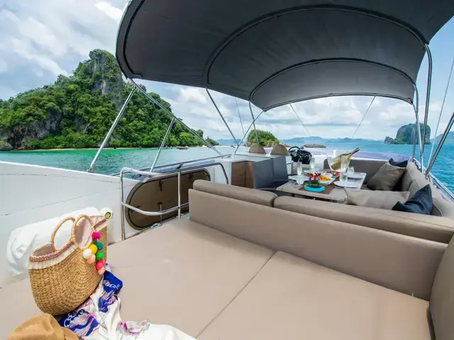 Princess Flybridge 60