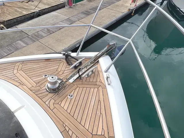 Princess Flybridge 60