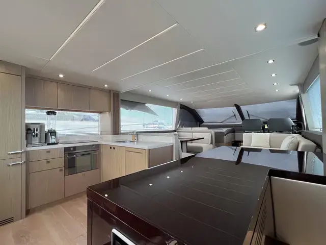 Sunseeker Manhattan 66