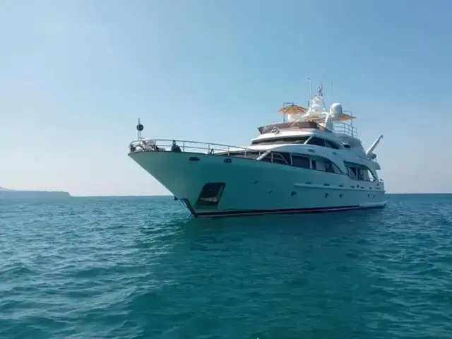 Benetti Tradition 100