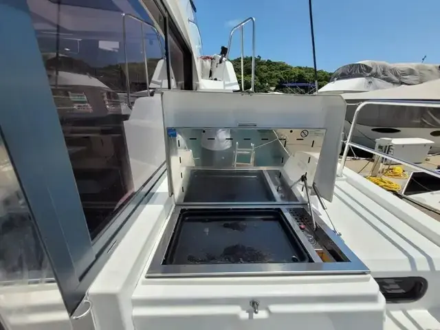 Bali CATSPACE 40