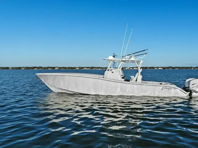 Yellowfin 36 Offshore