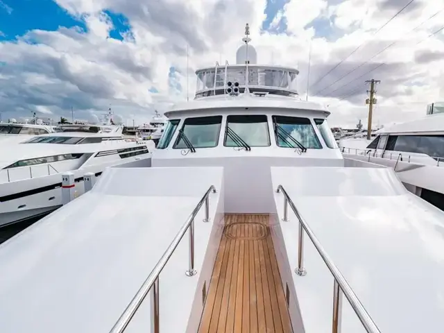 Hatteras Motor Yacht