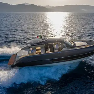  Invictus yachts Invictus 460 TT