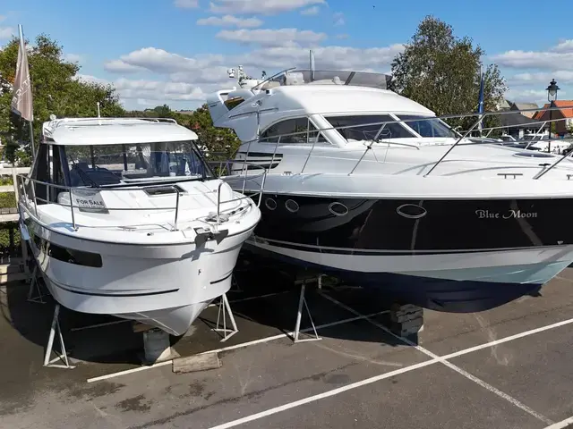 Fairline Phantom 38