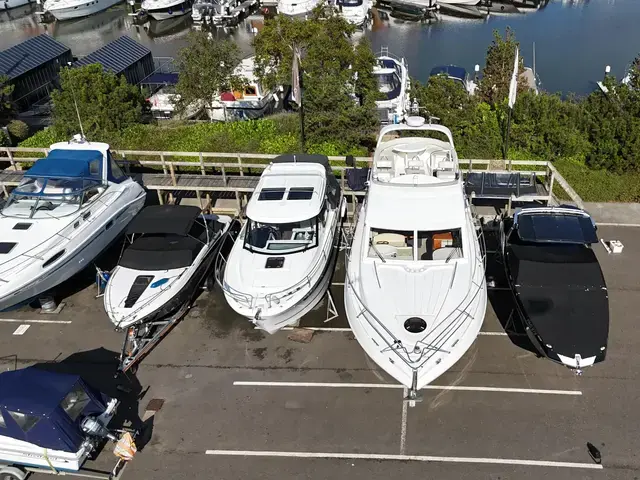 Fairline Phantom 38