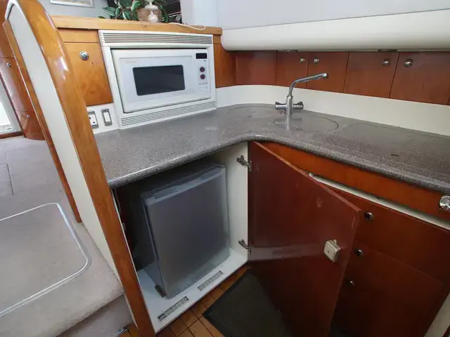 Fairline Phantom 38