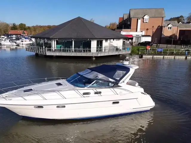 Sealine S37 Sports Cruiser