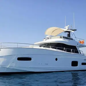 2015 Azimut Magellano 53