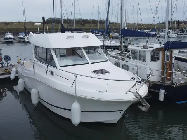 Jeanneau Merry Fisher 8