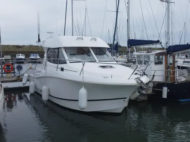 Jeanneau Merry Fisher 8