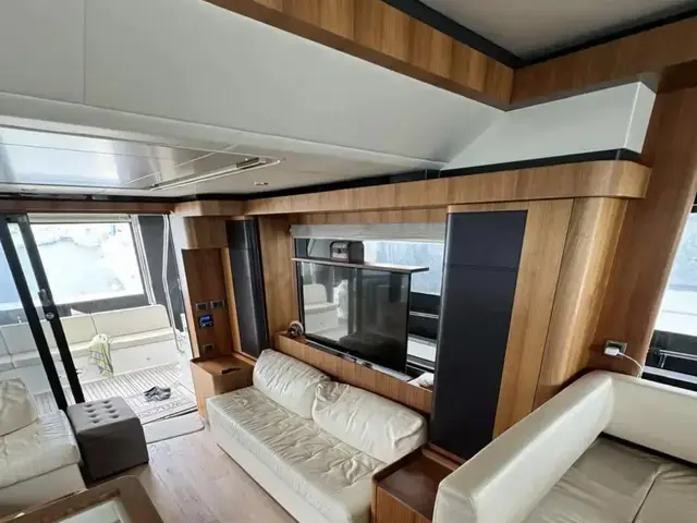 Absolute Navetta 58