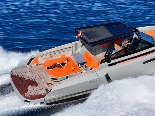 Evo Yachts Evo R4 WA