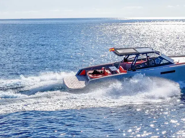 Evo Yachts Evo R4 WA