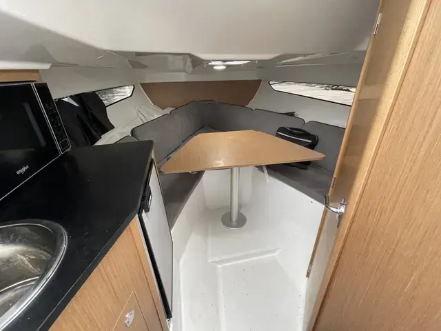 Beneteau Flyer 8 Sundeck