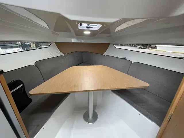 Beneteau Flyer 8 Sundeck