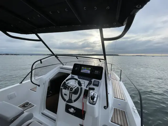 Beneteau Flyer 8 Sundeck