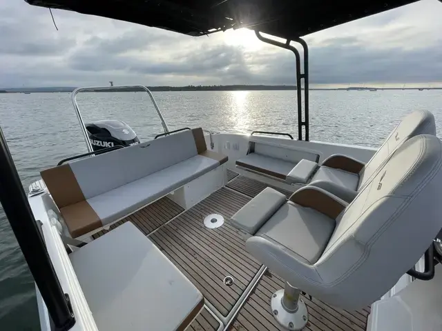 Beneteau Flyer 8 Sundeck