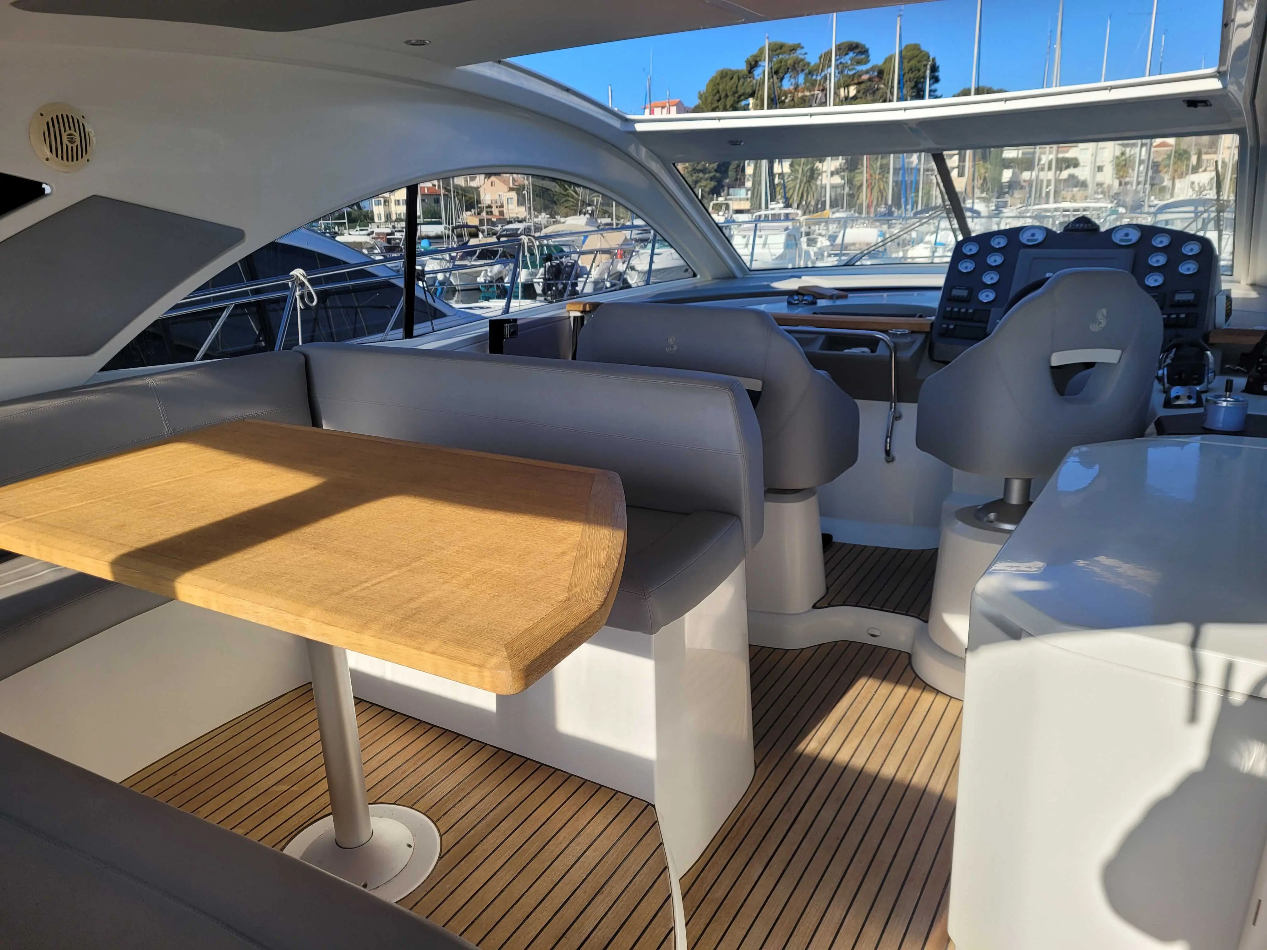 2011 Beneteau monte carlo 42