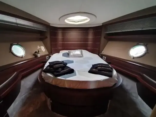 Azimut 68 S