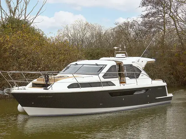 Broom 35 Coupe for sale in United Kingdom for £230,000 ($290,120)