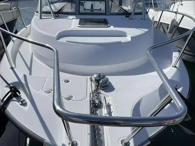 Boston Whaler 305 Conquest