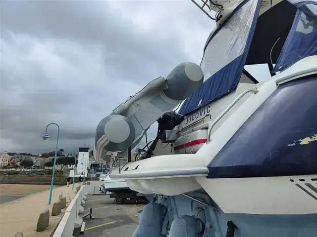 Fairline Targa 34