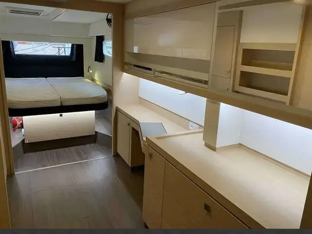 Fountaine Pajot Saona 47