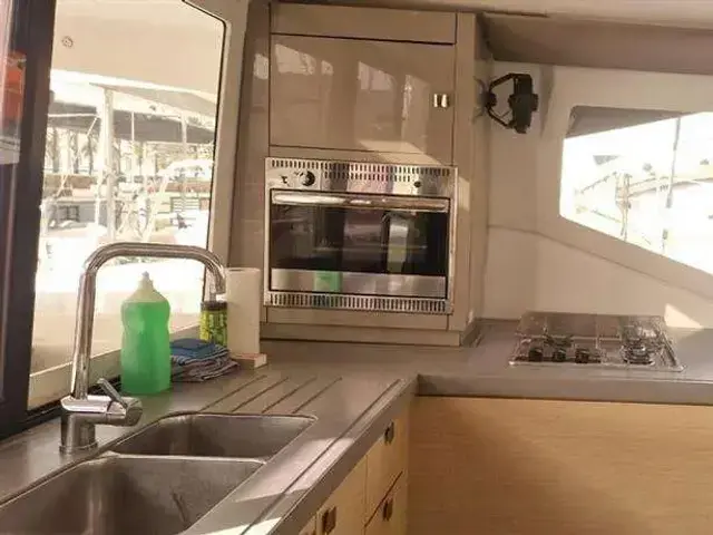 Fountaine Pajot Lucia 40 Maestro