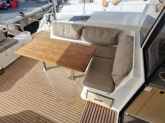 Fountaine Pajot Lucia 40 Maestro