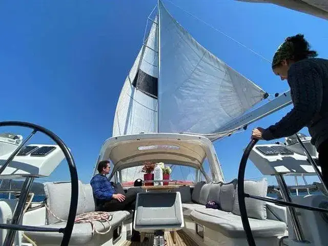 Beneteau Oceanis 58