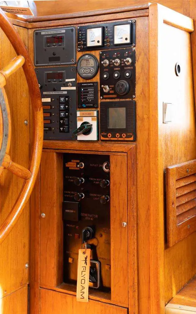 1981 Nauticat 52